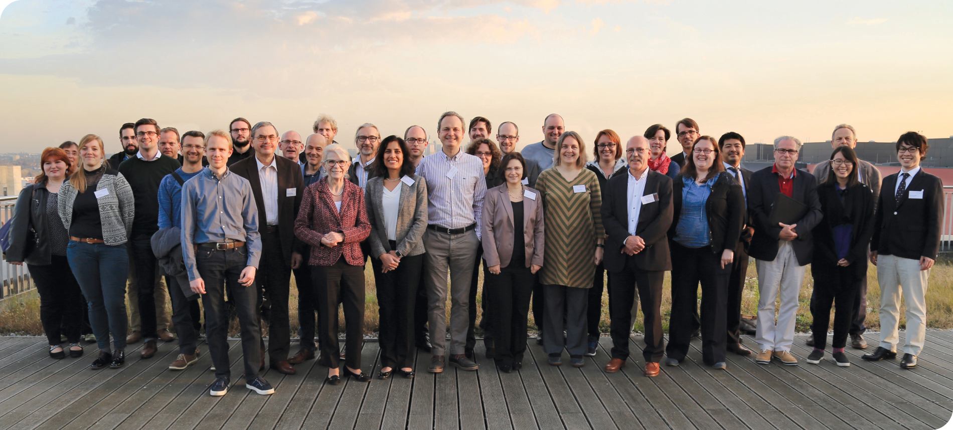 Bild von Wissenschaftlerinnen und Wissenschaftler aus aller Welt (Giersch Symposium)