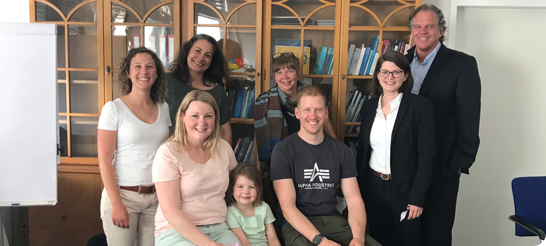Bild von einer Familie in der Familiensprechstunde